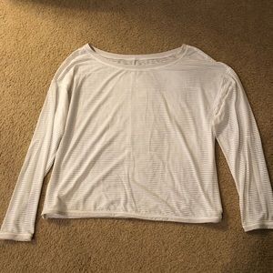 Lululemon White Long Sleeve pull over